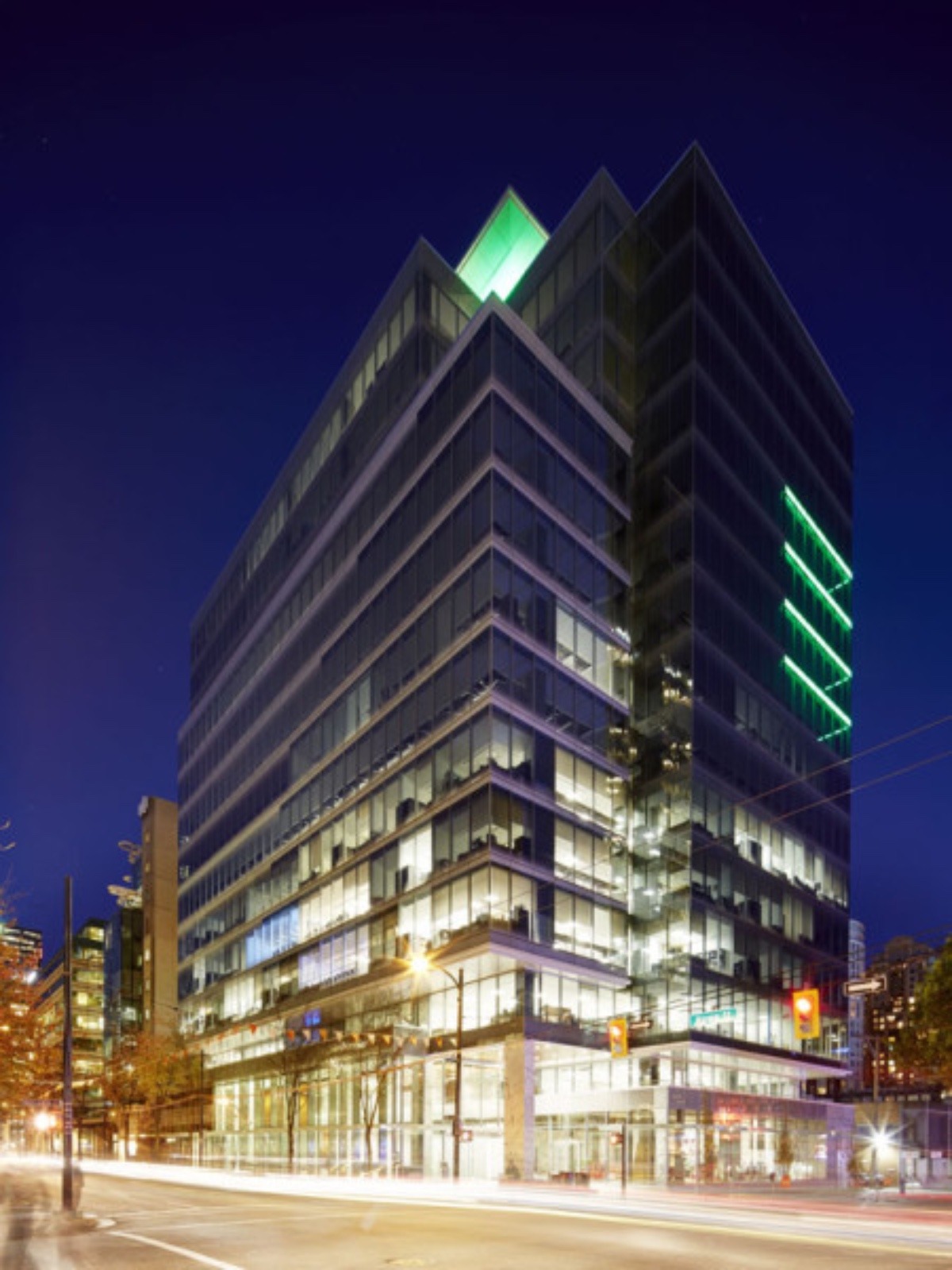 Commercial Buildings: 980 Howe Street (Manulife Tower). Completed July 2015
