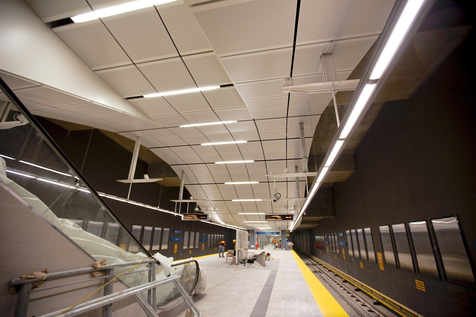 Robertson-Walls-Ceilings-Completed-Projects-Infrastructure-Main-Street-SkyTrain-Station-14 Completed Projects