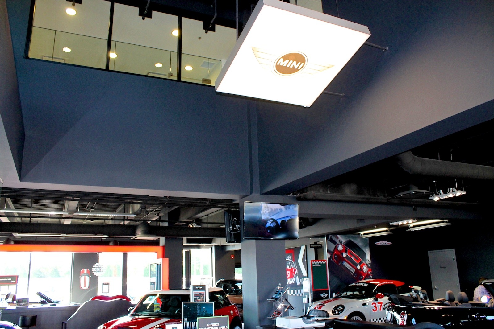 Robertson-Walls-Ceilings-Completed-Projects-Luxury-Car-Dealerships-Mini-Richmond-3 MINI RICHMOND