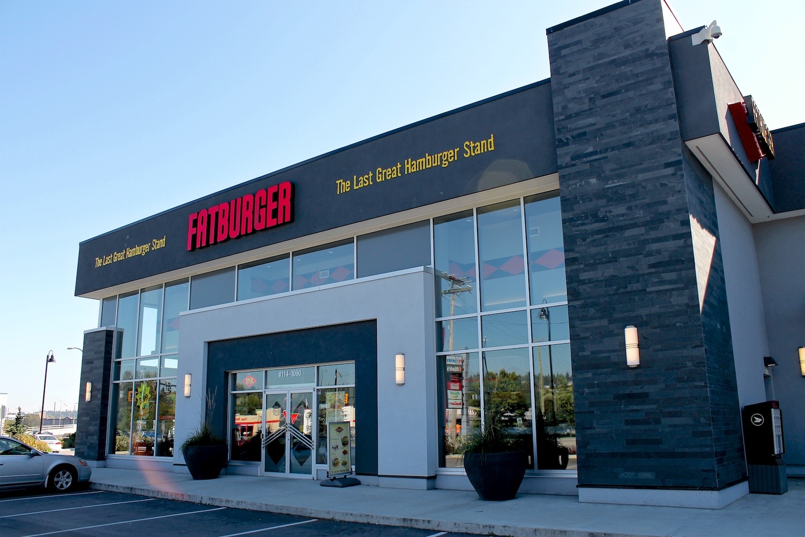 Restaurants & Hospitality- Ricky's Bar&Grill/Fatburger
Completed 2014
