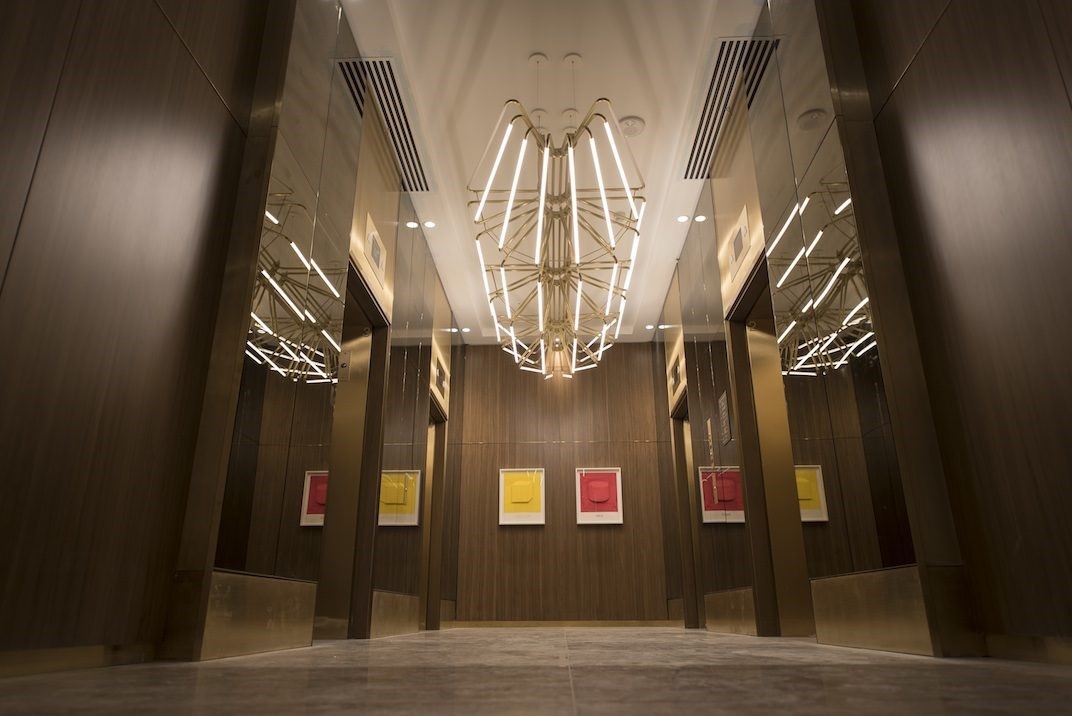 elevator-lobby PARQ CASINO